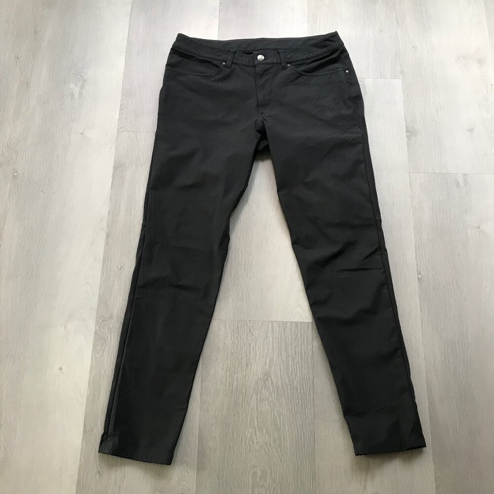 LULULEMON CHINO PANTS GRAY STRAIGHT LEG TWILL TECH FLEECE 32
